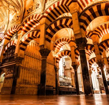 La Mezquita-Catedral de Córdoba​​​ o gran mezquita de Córdoba